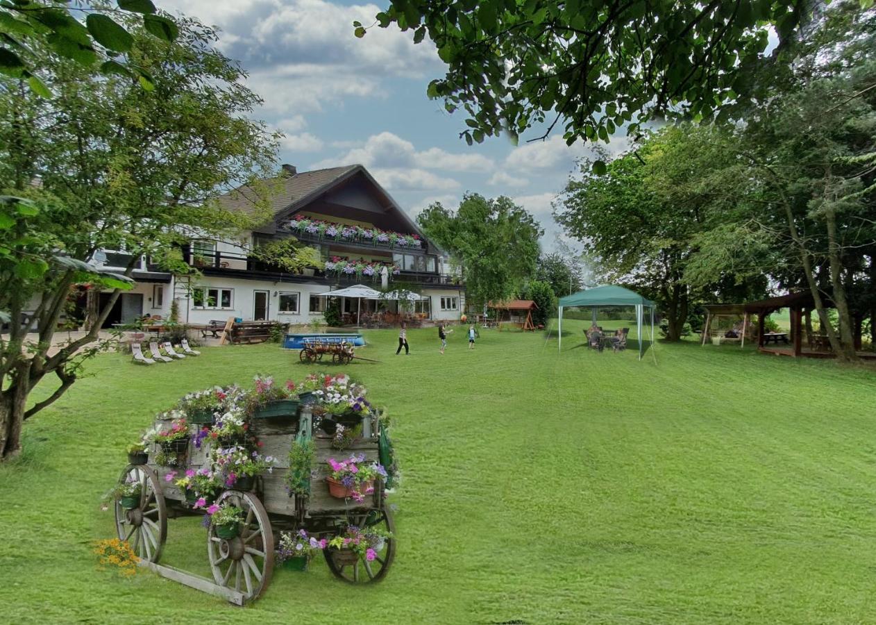 Landhaus Zum Mushof Hotel Wethen Bagian luar foto