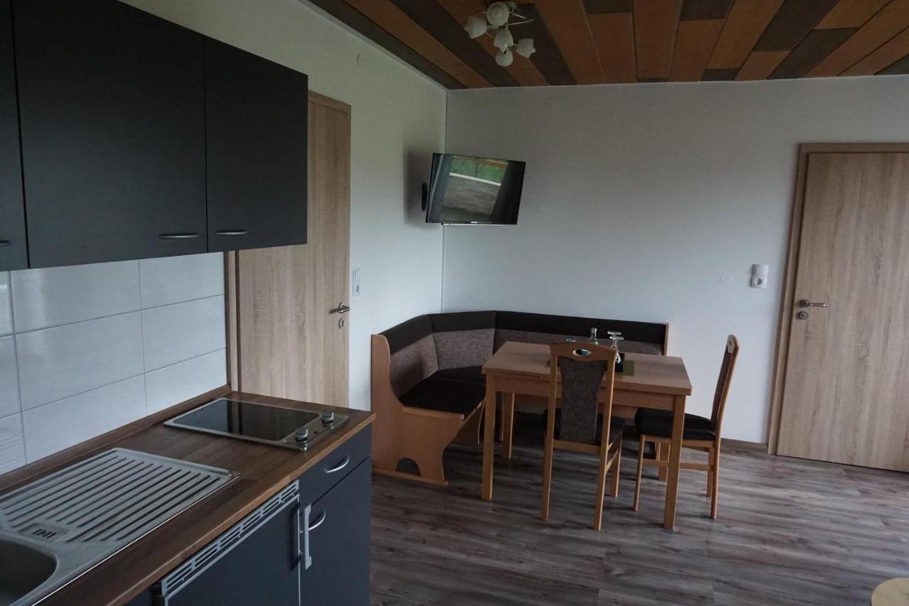 Landhaus Zum Mushof Hotel Wethen Bagian luar foto