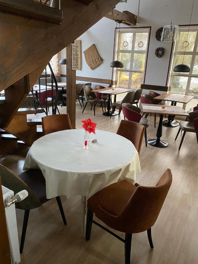 Landhaus Zum Mushof Hotel Wethen Bagian luar foto