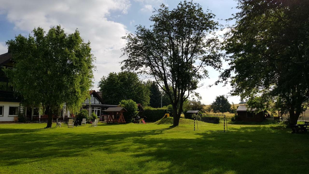 Landhaus Zum Mushof Hotel Wethen Bagian luar foto