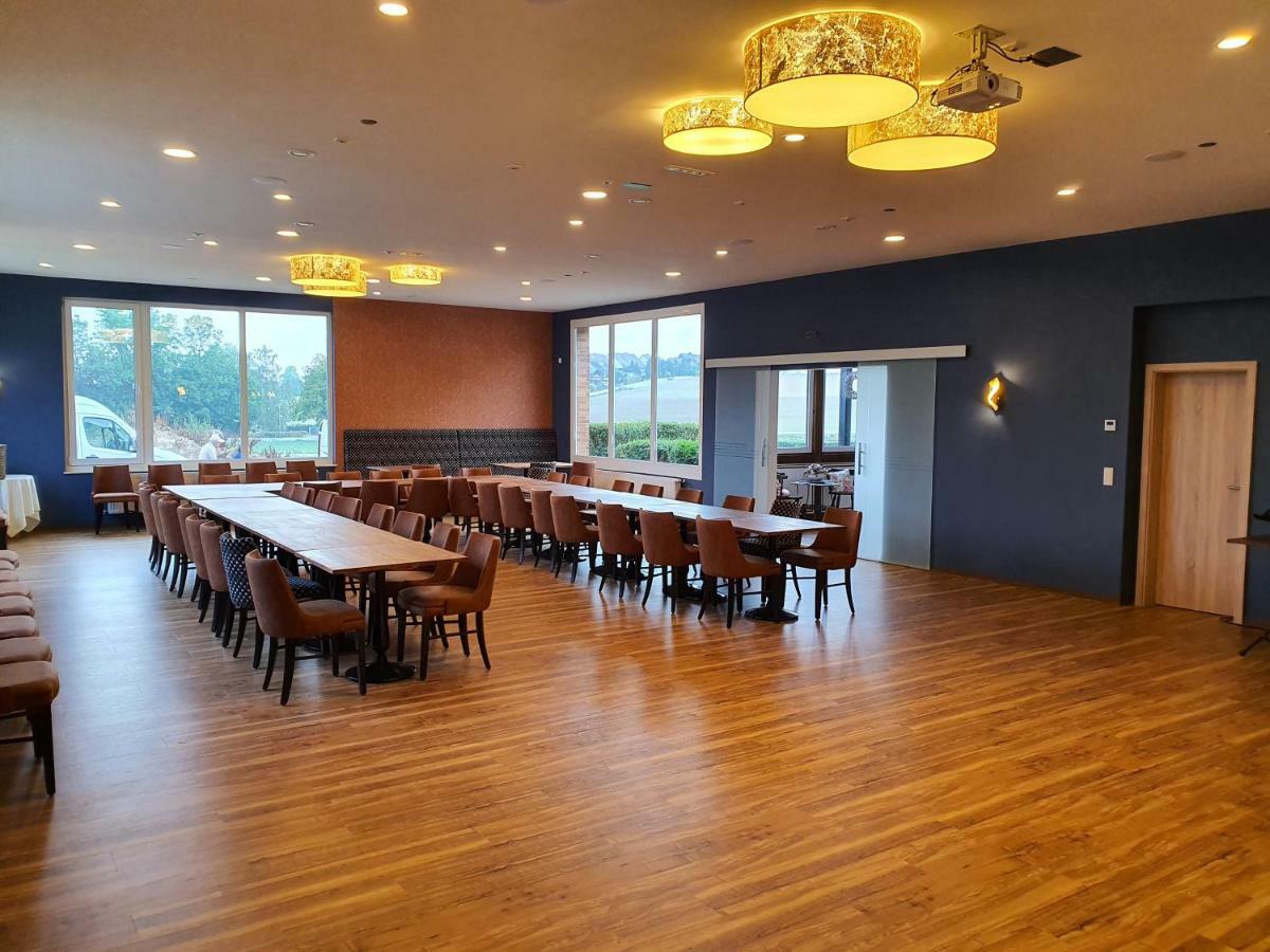 Landhaus Zum Mushof Hotel Wethen Bagian luar foto