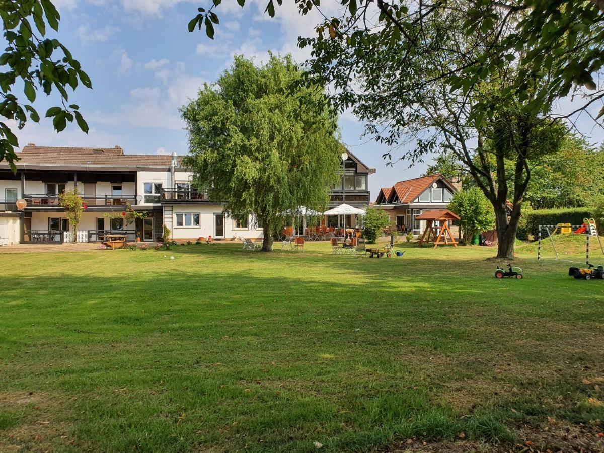 Landhaus Zum Mushof Hotel Wethen Bagian luar foto